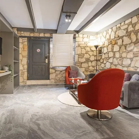 Charming Flat Near Hadrians Gate Apartment Antalya